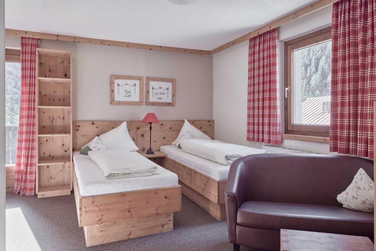Bio Hotel Stillebach ซังคท์เลออนฮาร์ด อิม พิทซ์ทัล ภายนอก รูปภาพ