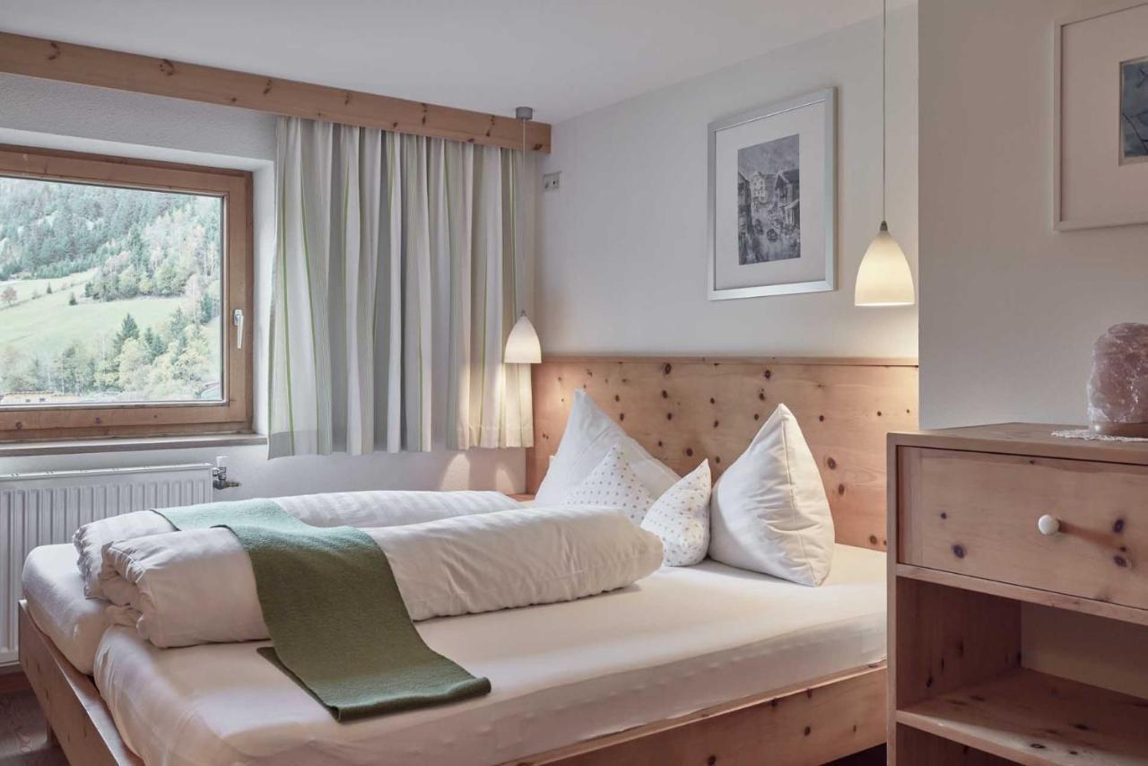 Bio Hotel Stillebach ซังคท์เลออนฮาร์ด อิม พิทซ์ทัล ภายนอก รูปภาพ